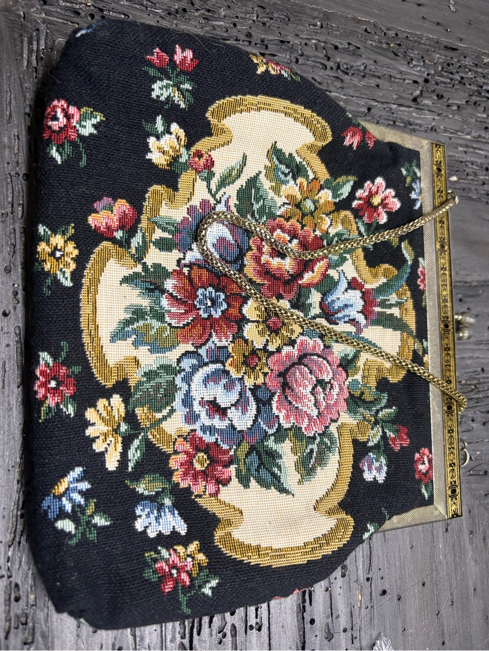 Vintage 1950s Floral Tapestry Evening Purse Gold Tone Frame Chain Handbag